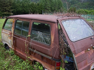 110602car2.jpg